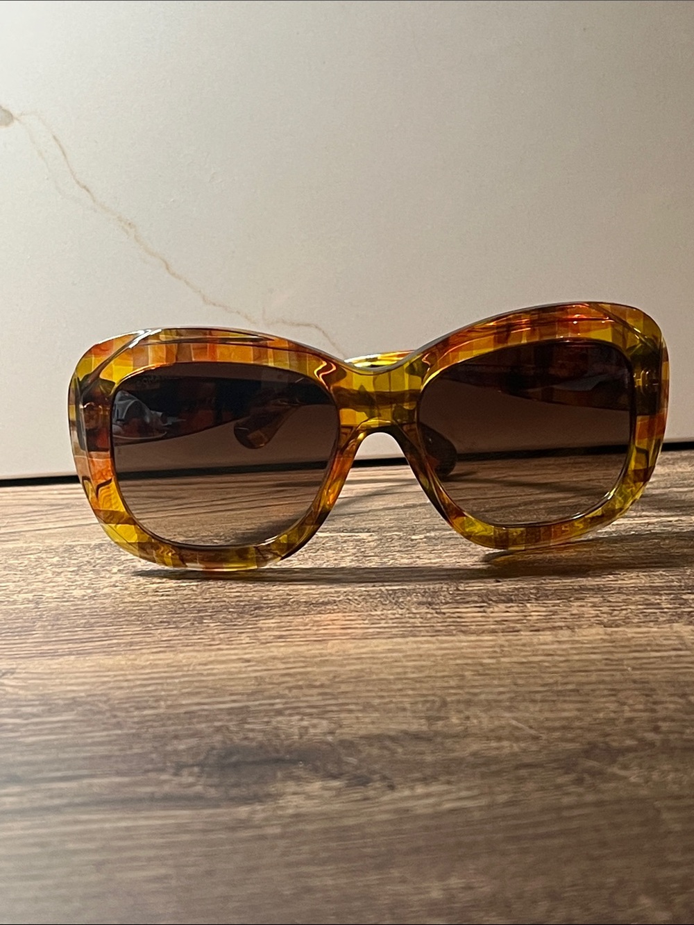 Authentic CHANEL Oversized Women's Sunglasses 5324 c.1523/S5